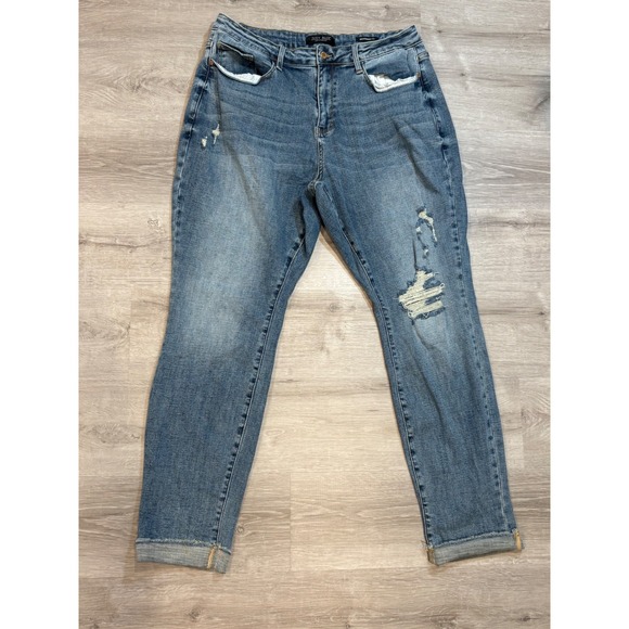 Judy Blue Boyfriend Jeans Distressed Denim Cuffed Hem Relaxed‎ Fit 20W - Picture 1 of 8